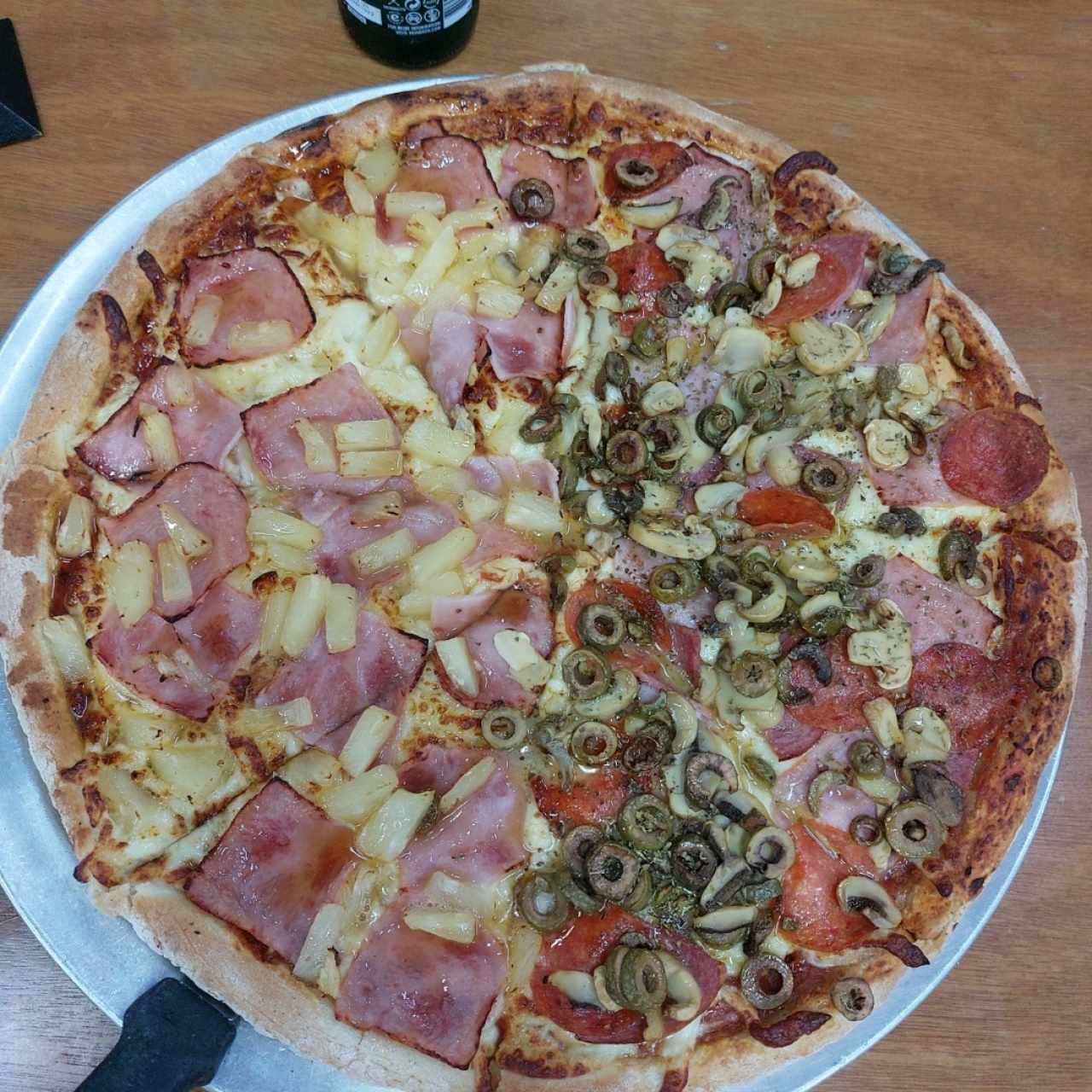 pizza combinación y hawaina