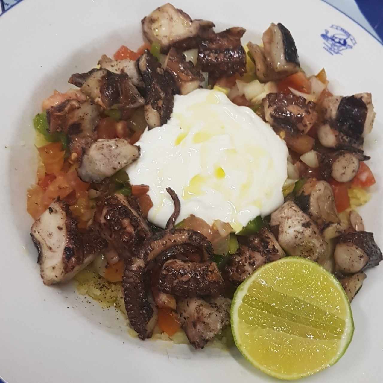 pulpo al óleo con papas