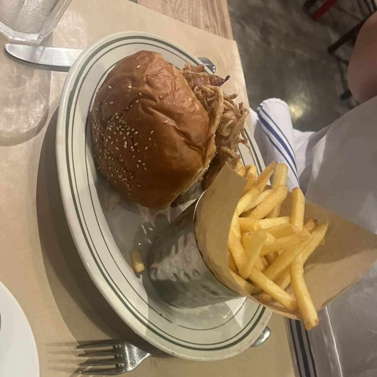 Burgers - Colosal