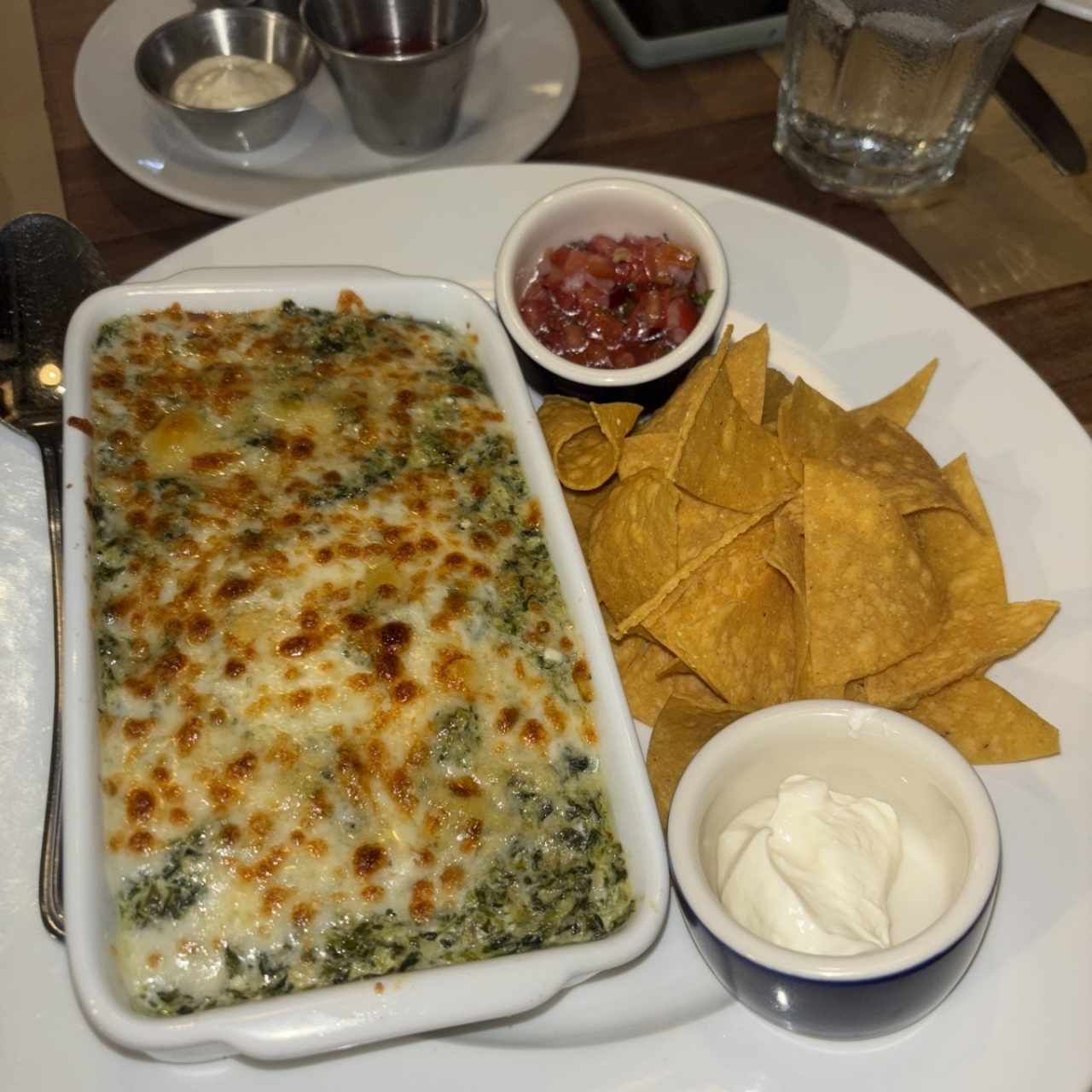 Spinach, Cheese & Artichoke Dip