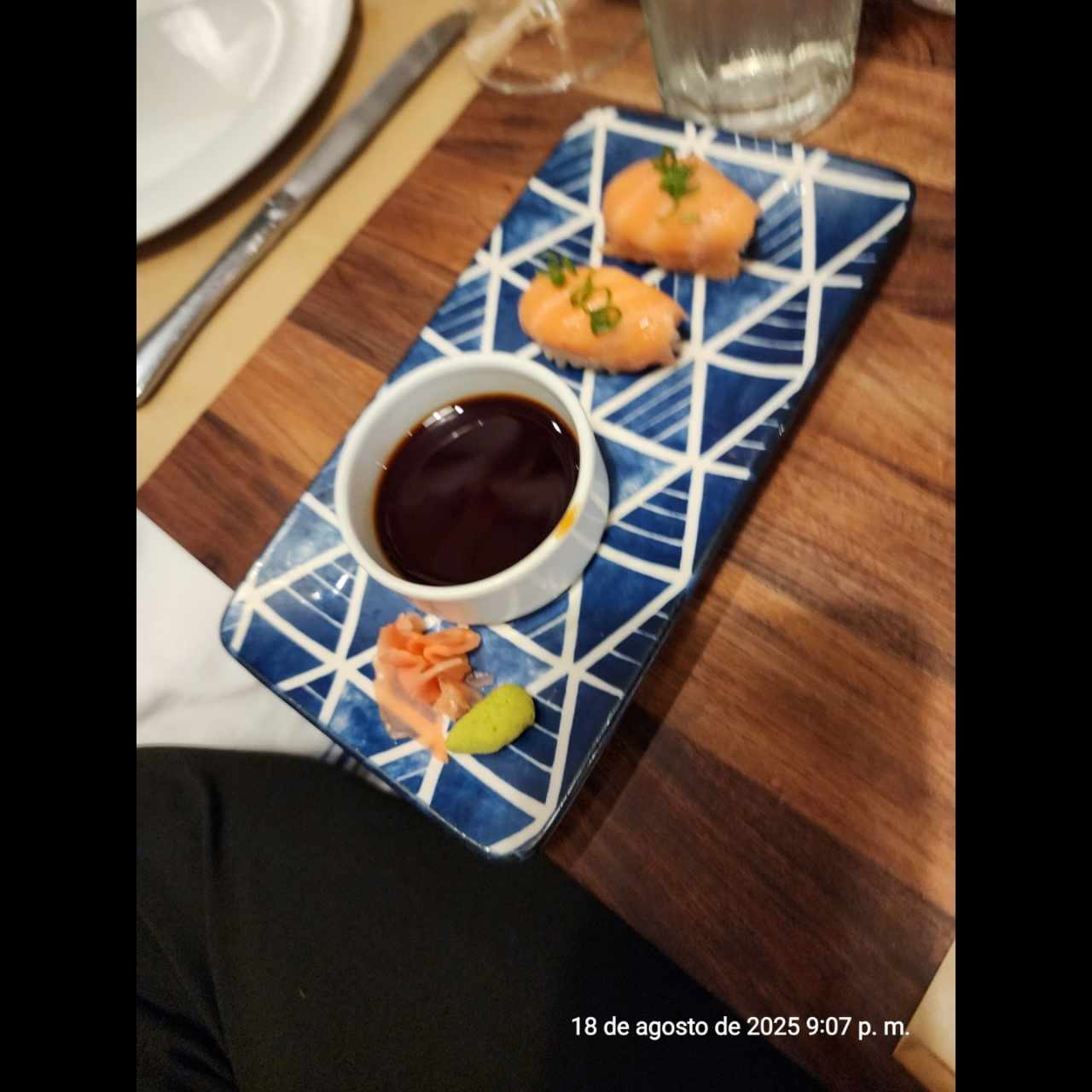 Nigiri Ora King Salmón