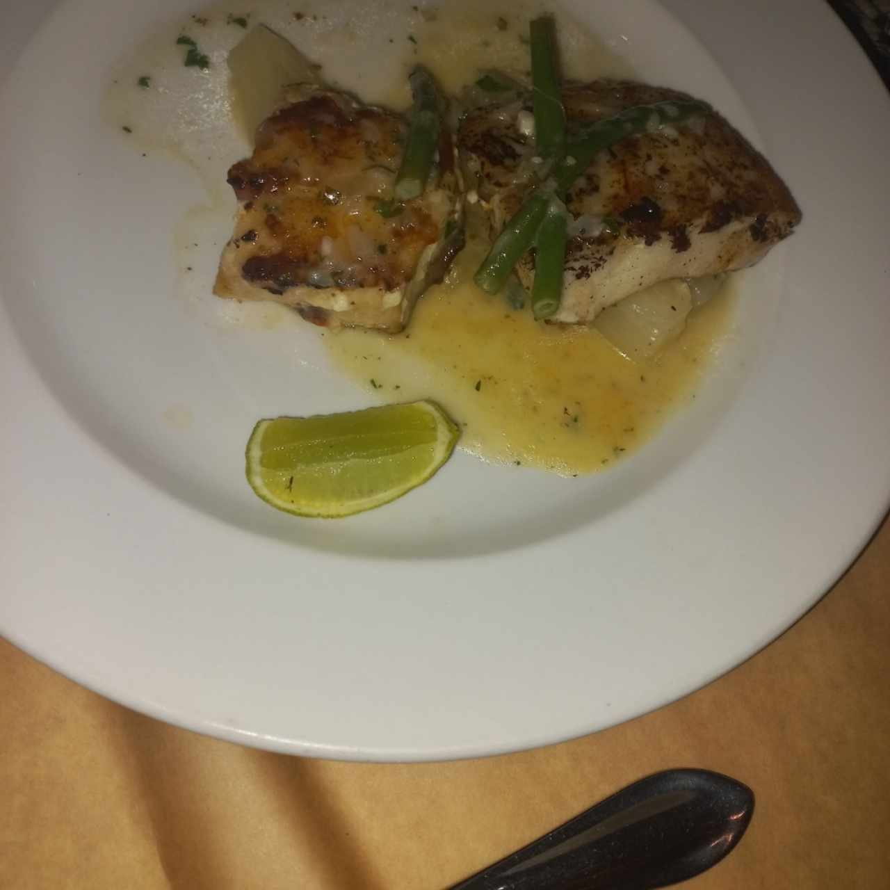 House Especialities - Corvina Al Mojo