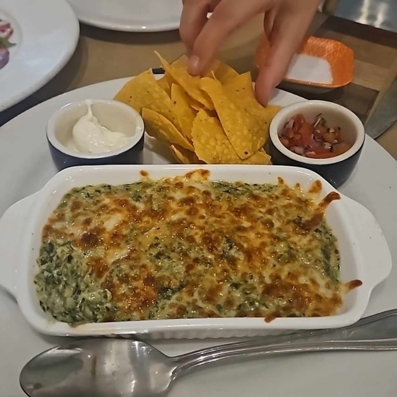 Spinach, Cheese & Artichoke Dip