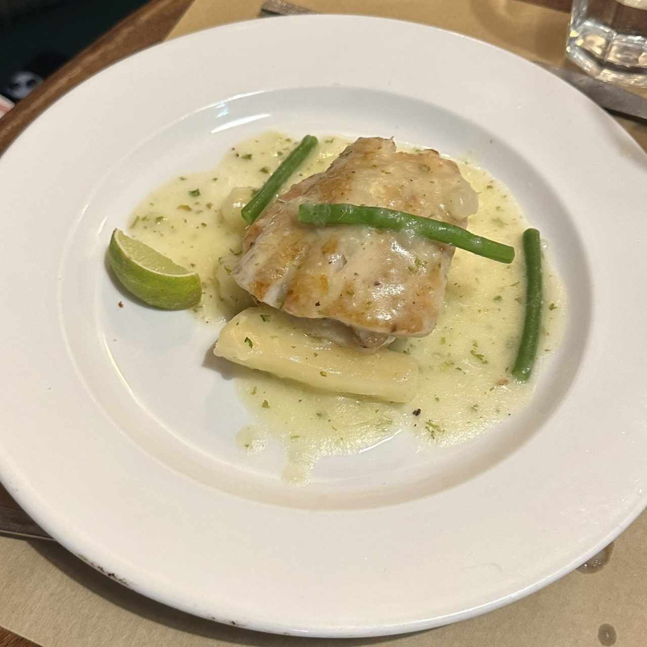 House Especialities - Corvina Al Mojo