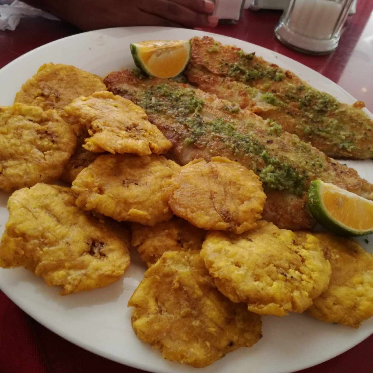 Filete de Pescado al Ajillo