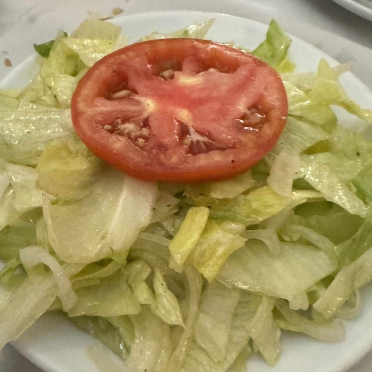 ENSALADA MIXTA (LECHUGA, TOMATE, CEBOLLA)