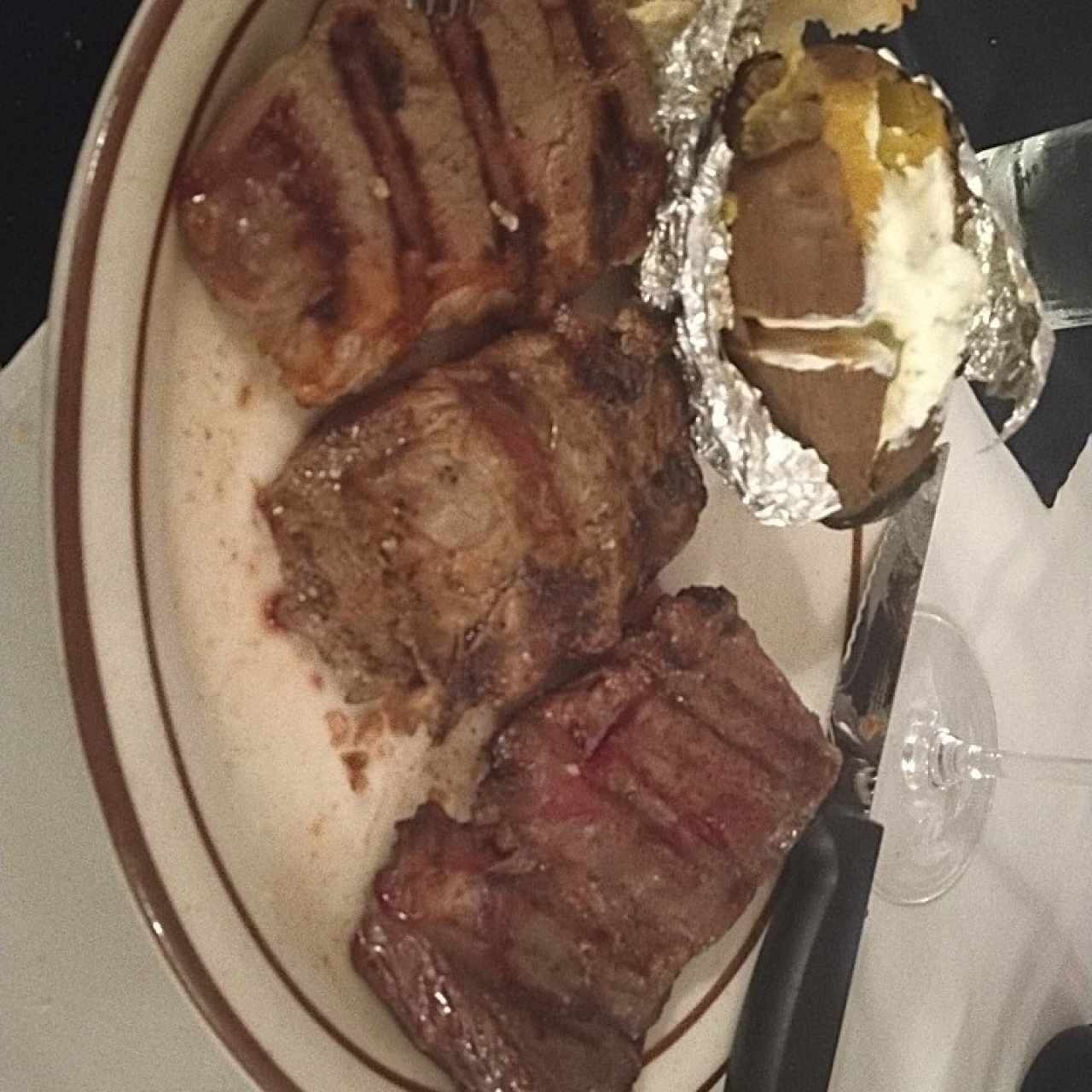 trío de carnes (con entraña)