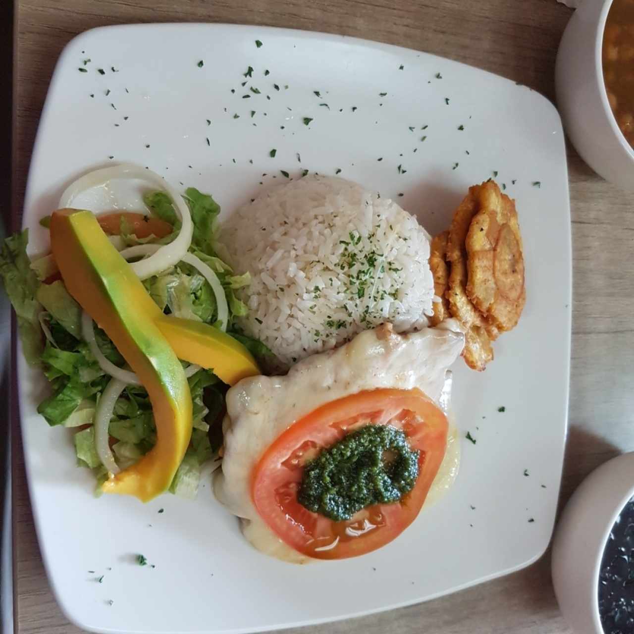 pollo a la capresa