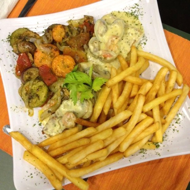 Filete de Pescado con Ratatouille