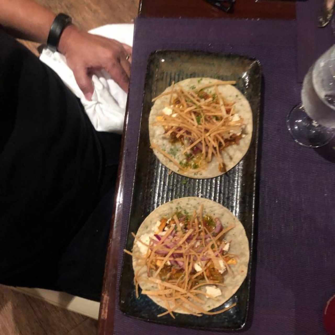 Entradas Calientes - Dúo de Tacos
