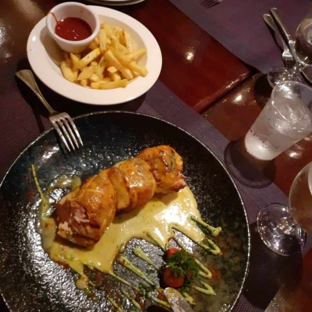 Aves - Pollo al Curry