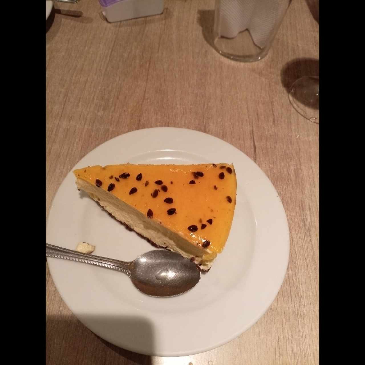 Cheesecake de Maracuyá con galleta oreo