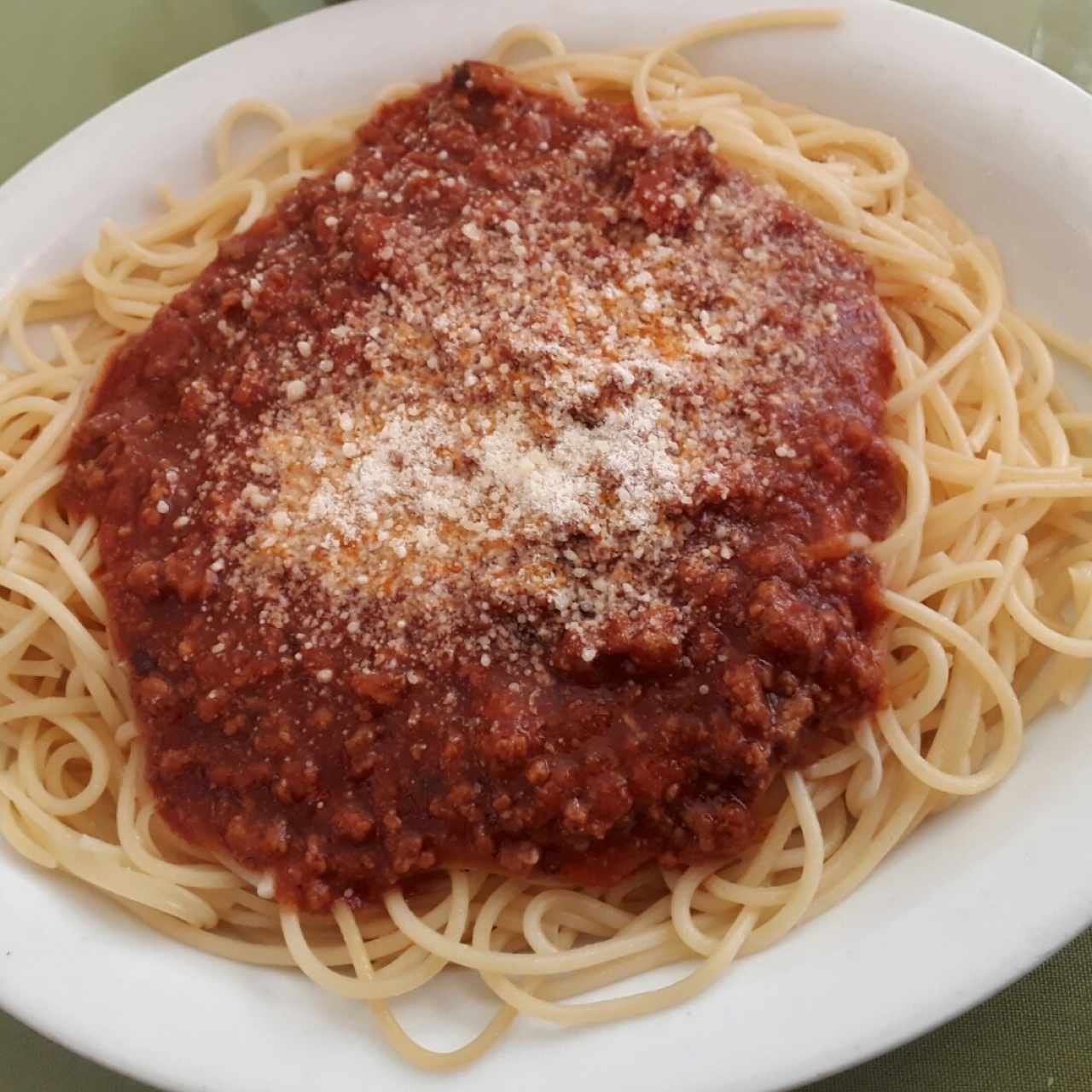 Spaghetti a la boloñesa 
