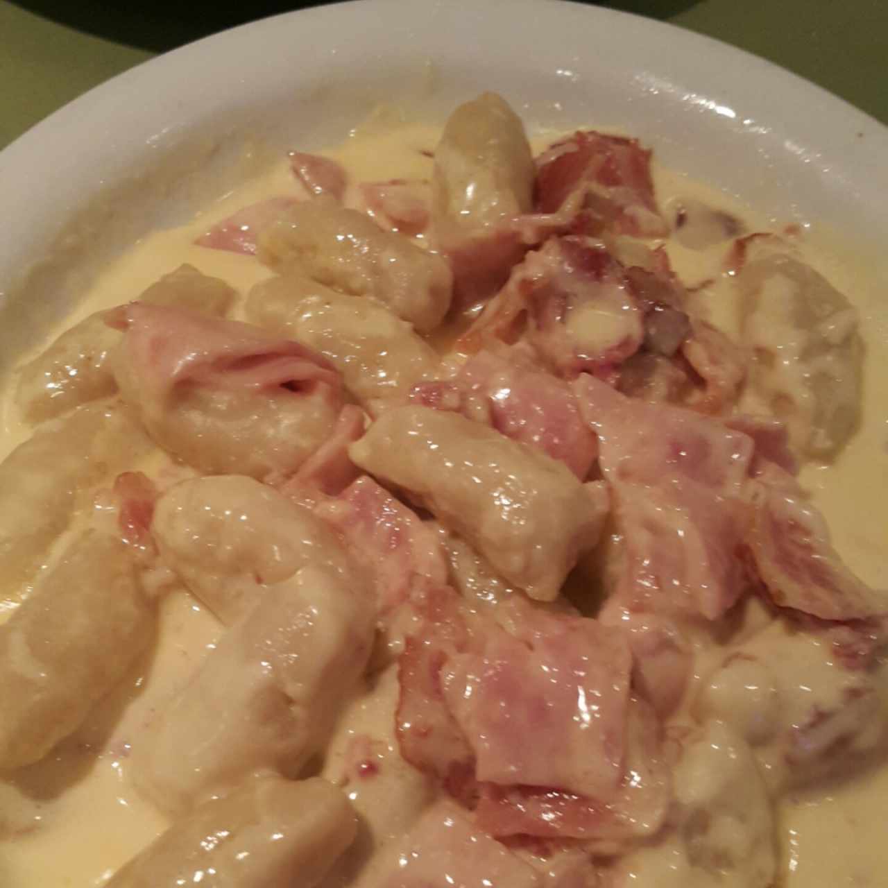 ñoqui carbonara