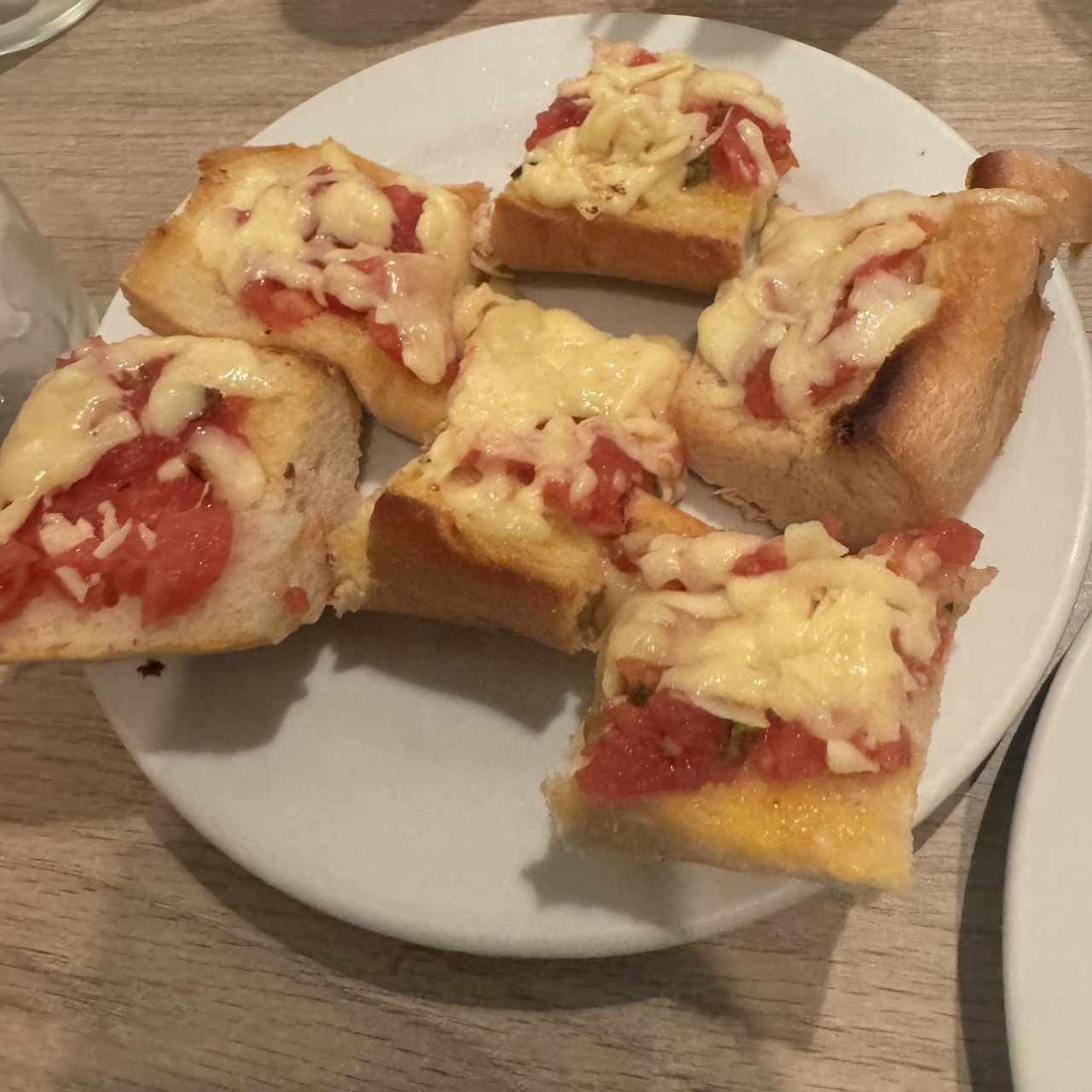Entradas - Pan Tomate Mozzarella