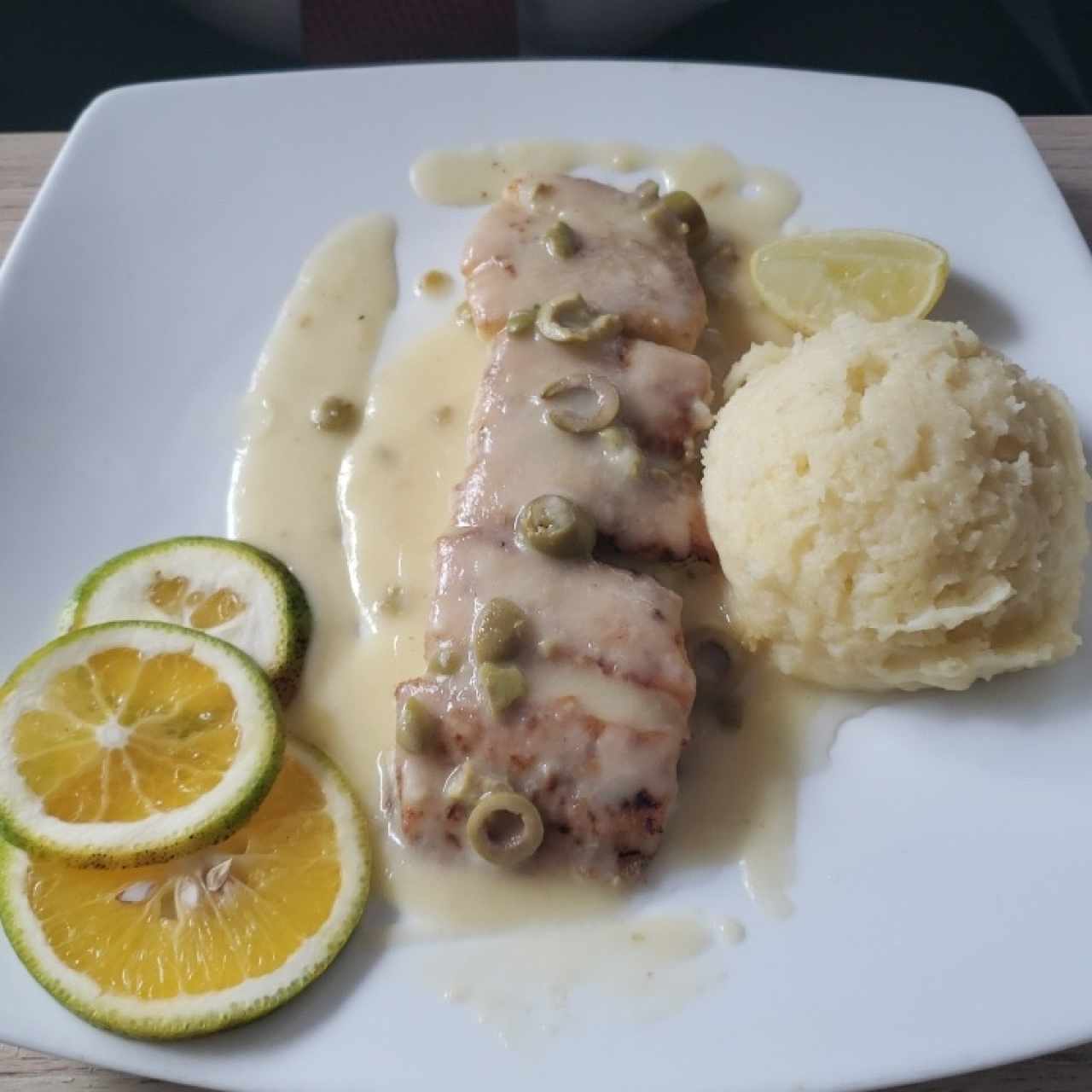 Corvina al limón corte grueso