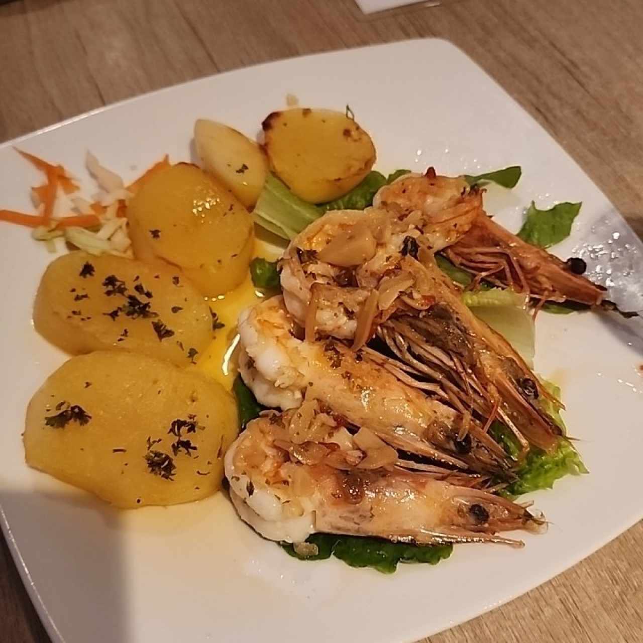Mariscos - Langostinos Al Ajillo