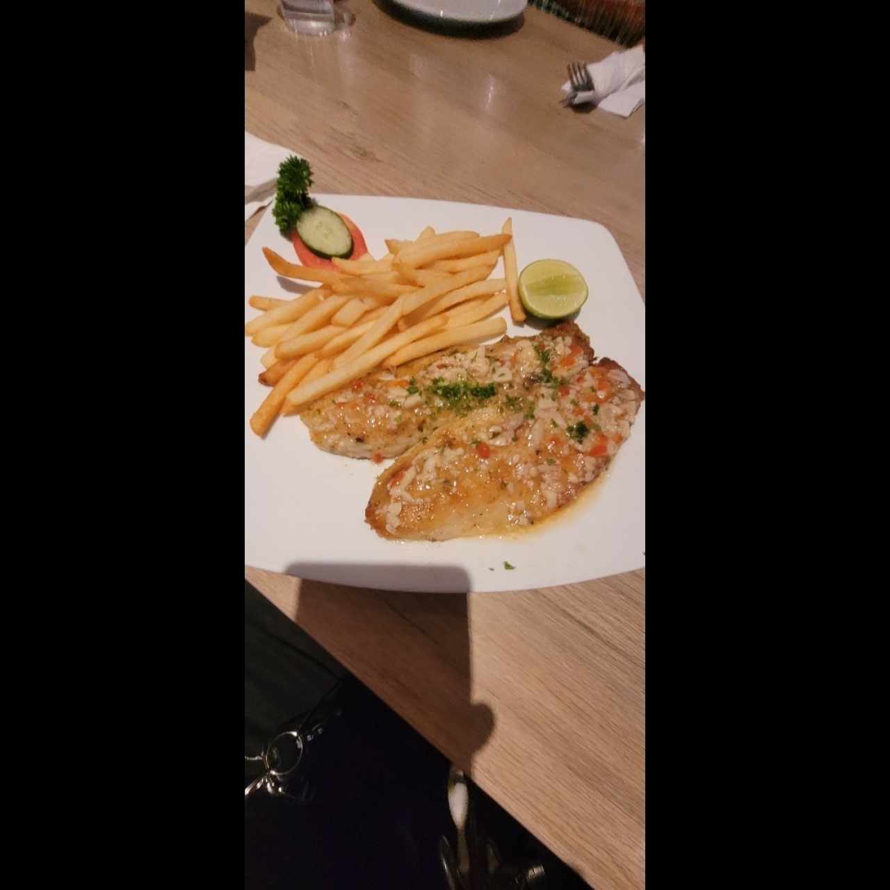 Mariscos - Corvina al Ajillo
