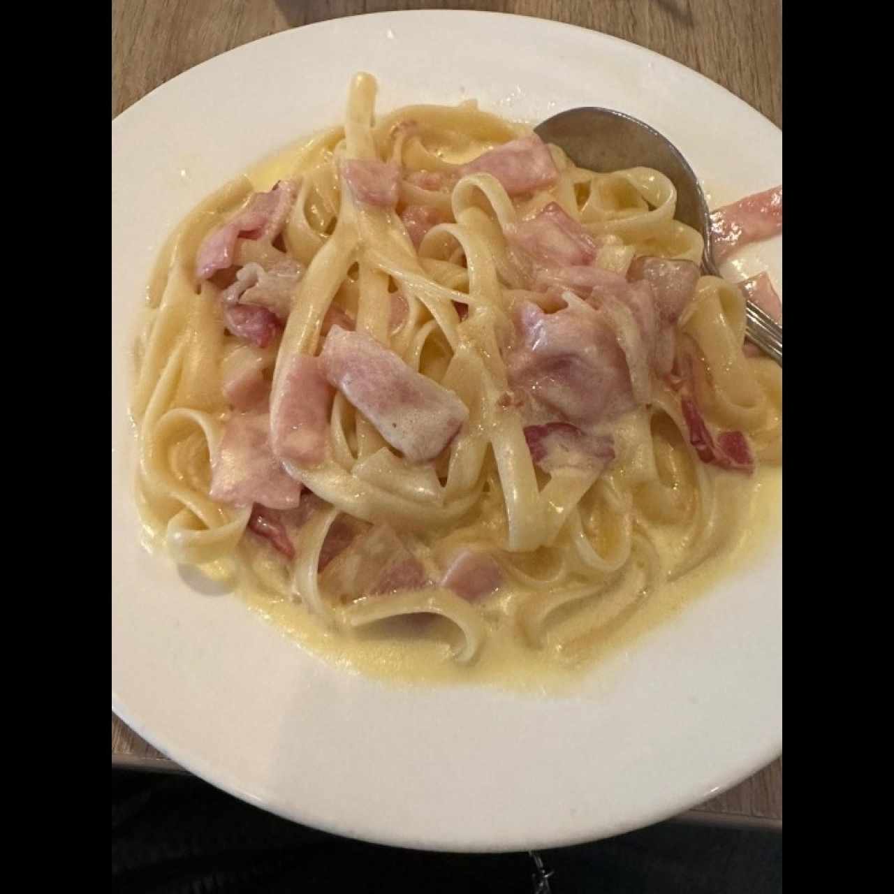 Pastas Especialidades - Fettucine Carbonara