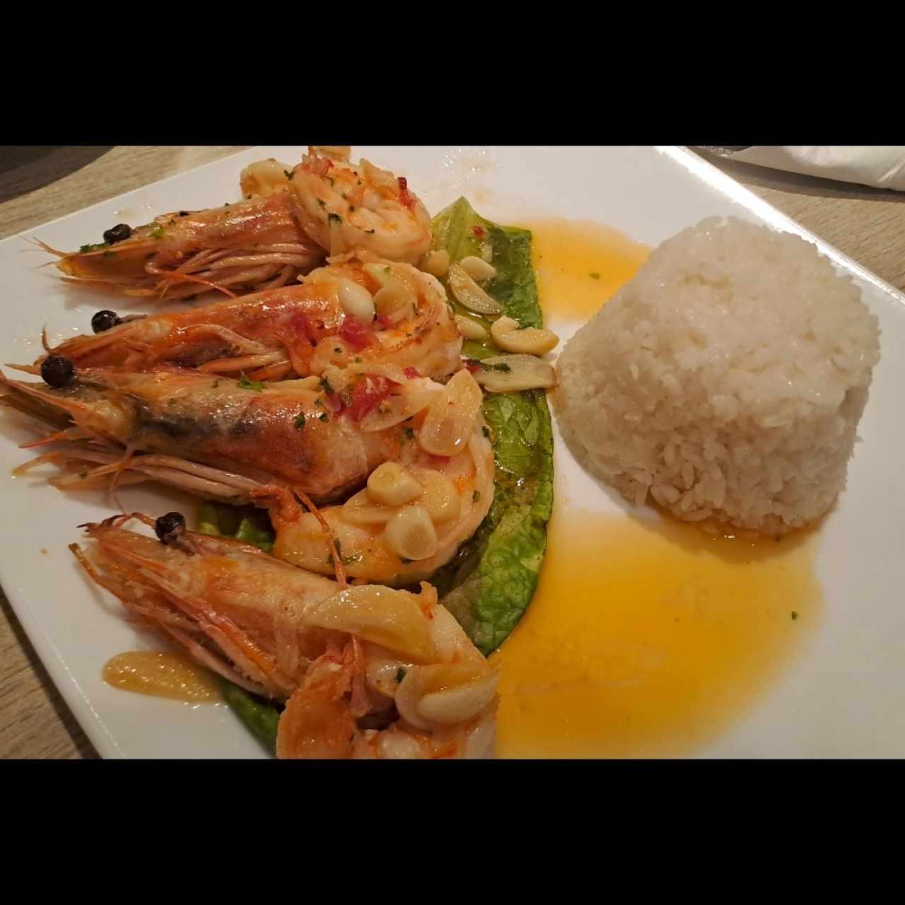 Mariscos - Langostinos Al Ajillo