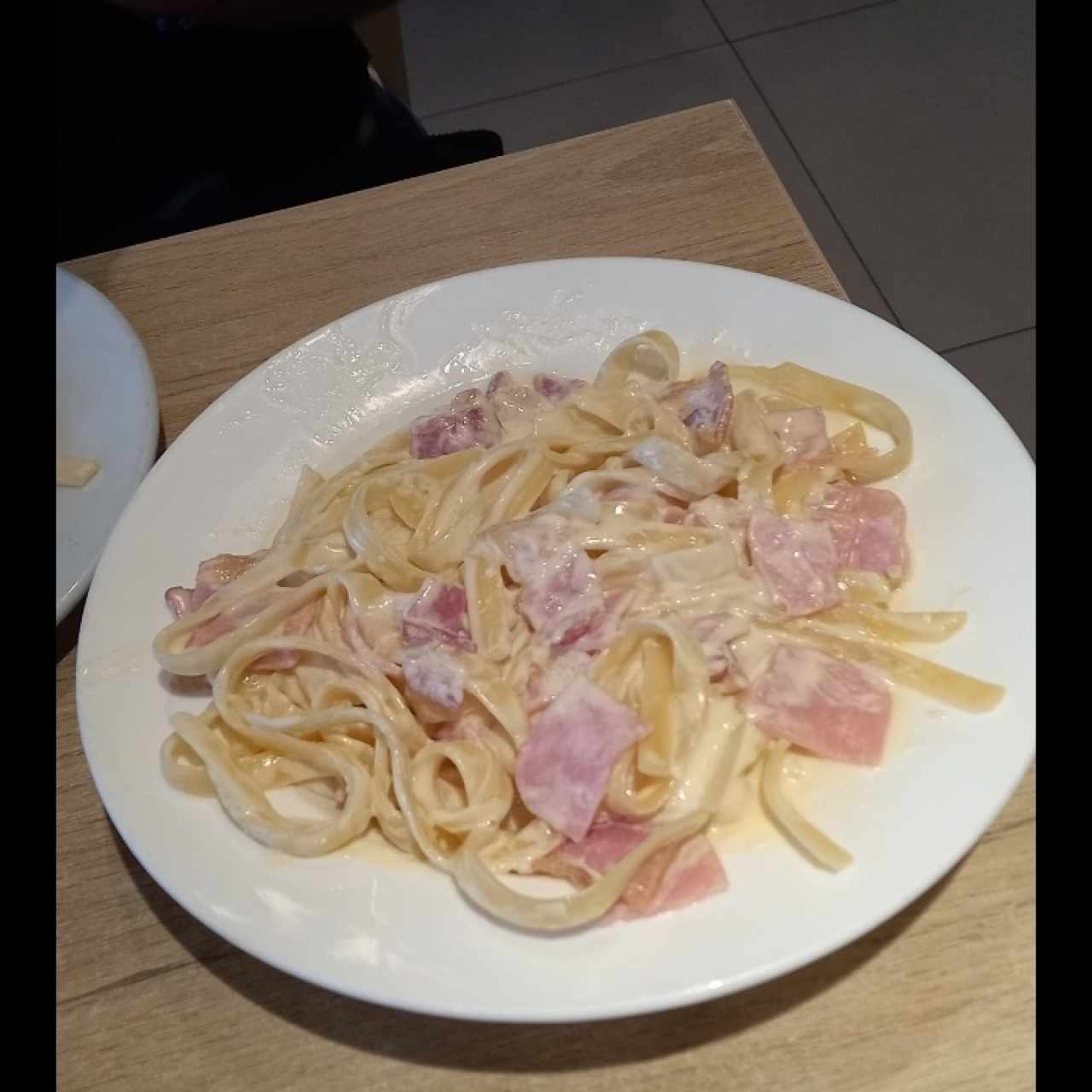 Pastas Especialidades - Fettucine Carbonara