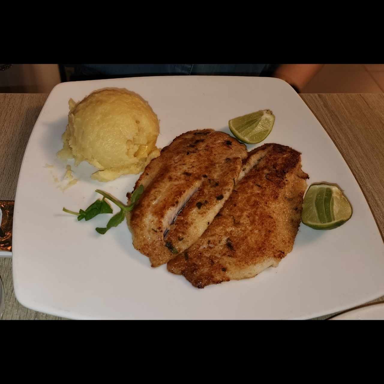 Corvina a la Plancha
