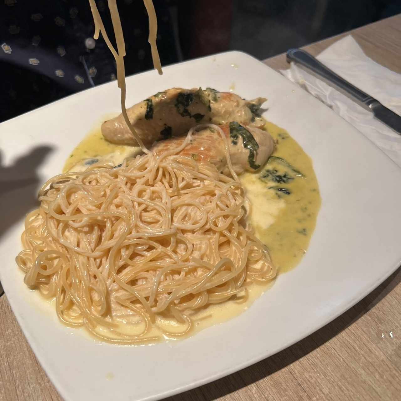 Pollo desm/ Alfredo