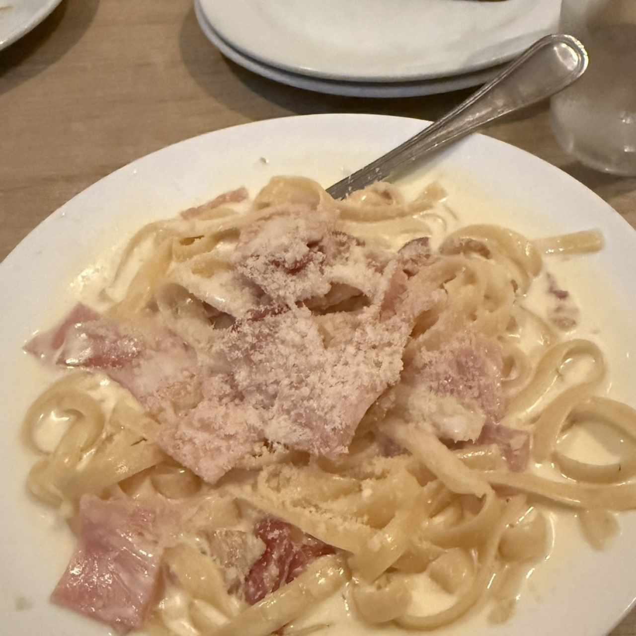 Pastas Especialidades - Fettucine Carbonara