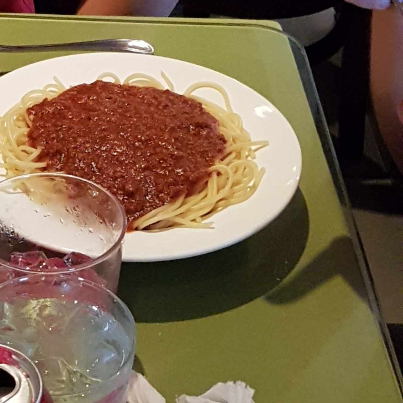 spaghetti a la boloñesa