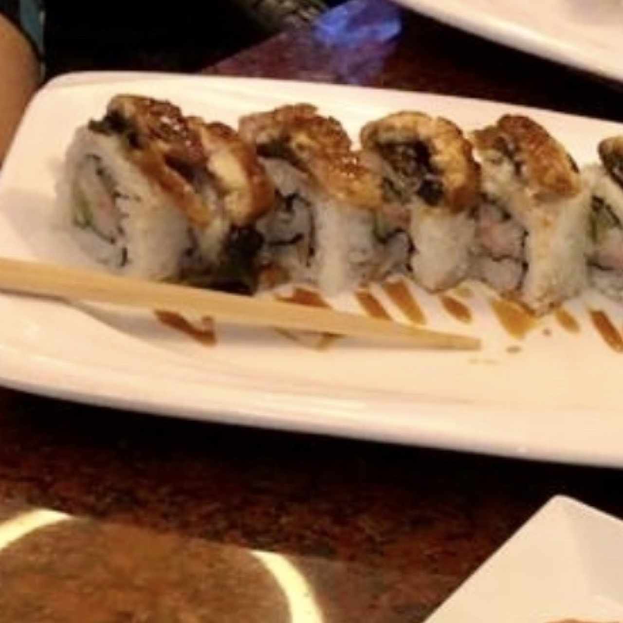 Dragon roll