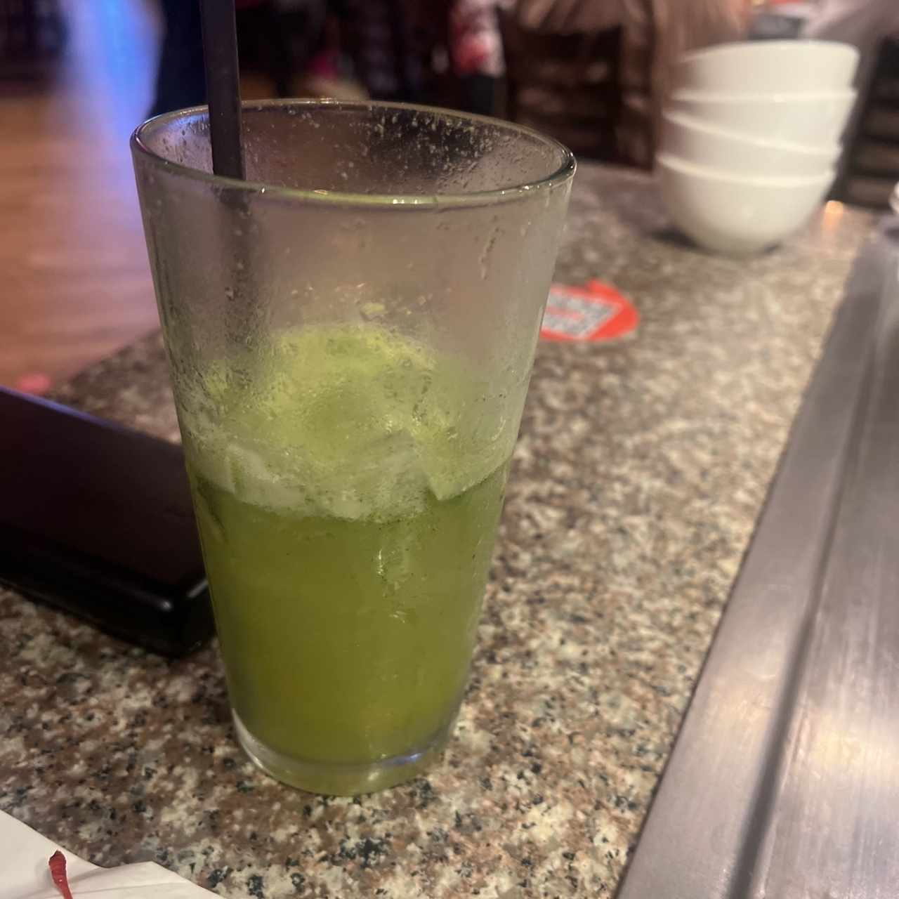 Limonada de hierbabuena