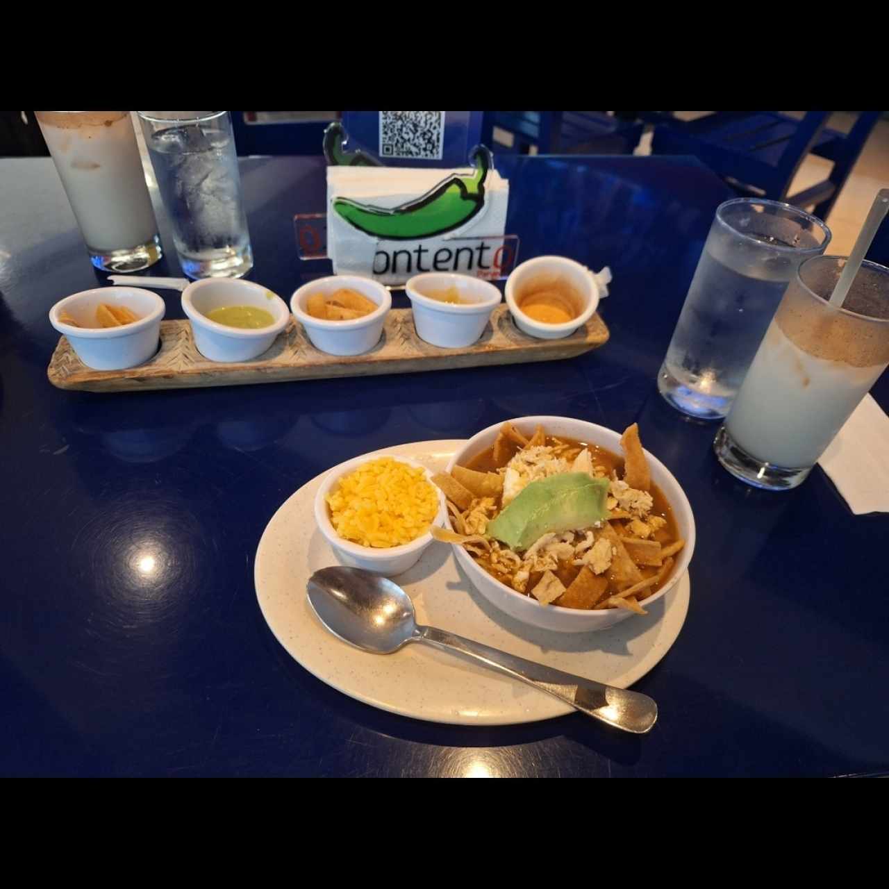 sopa azteca del lunch menú 