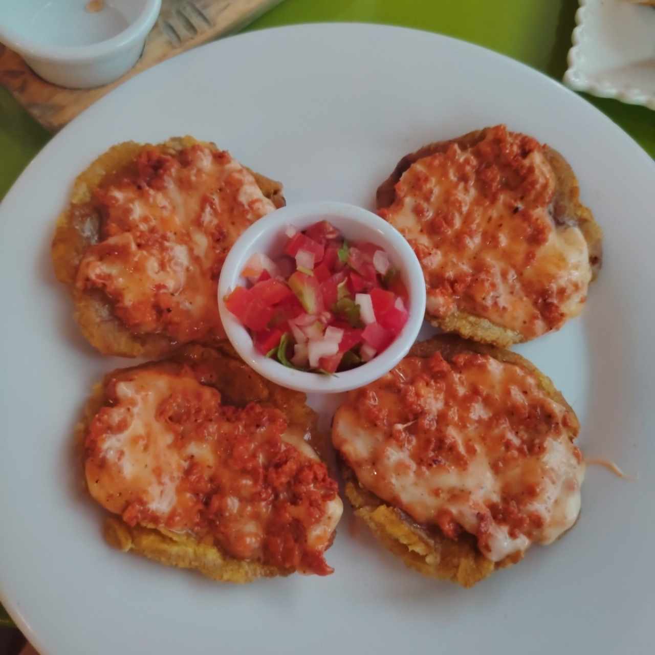 Tostones de chorizo
