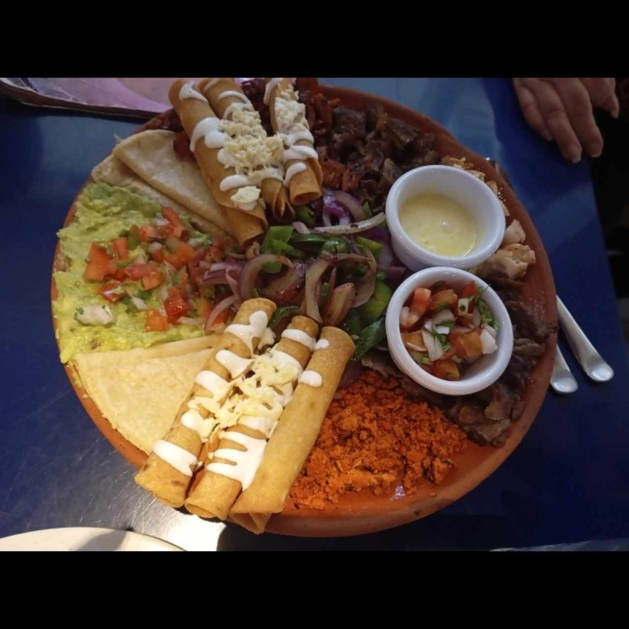 Platos - Bandeja Tacontento