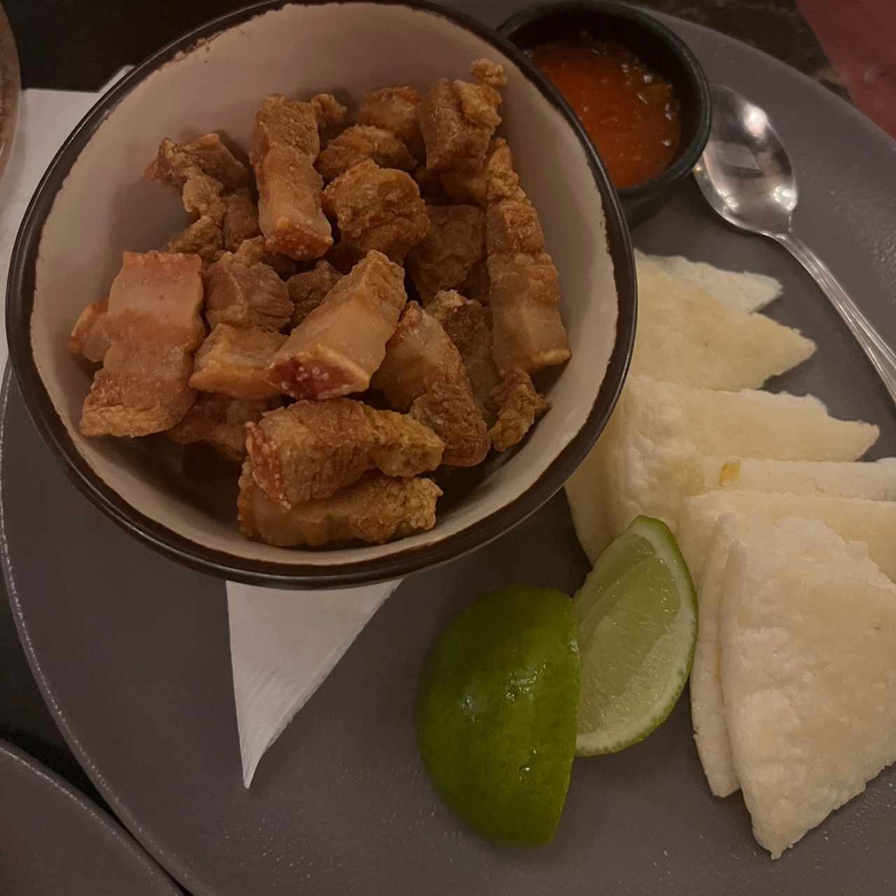 Al Sentarse - Chicharroncitos