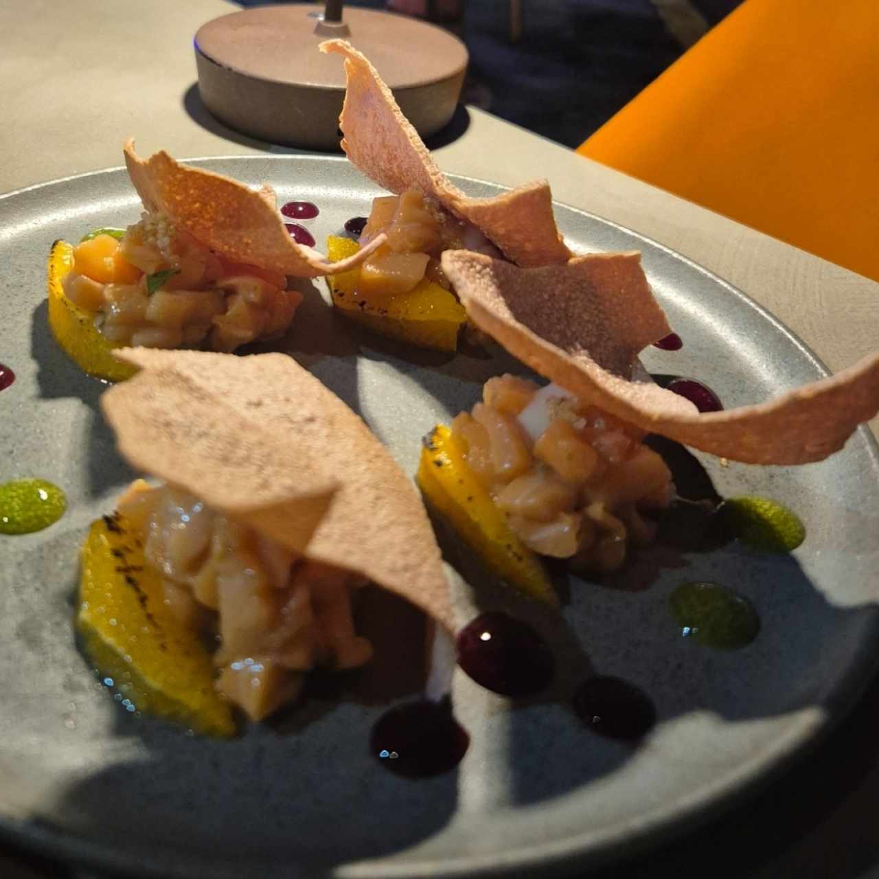 Al Sentarse - Tartar de Salmón