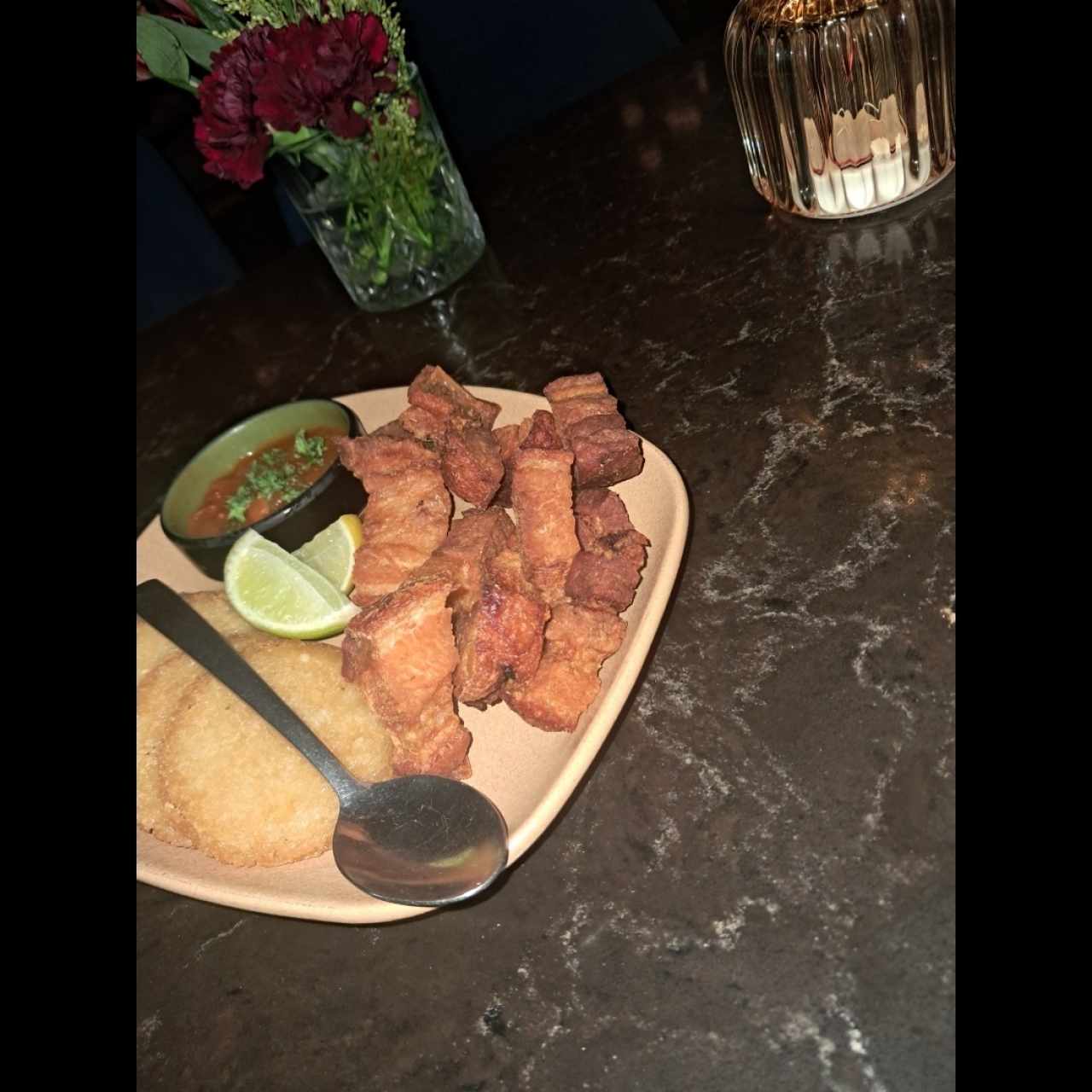 Al Sentarse - Chicharroncitos