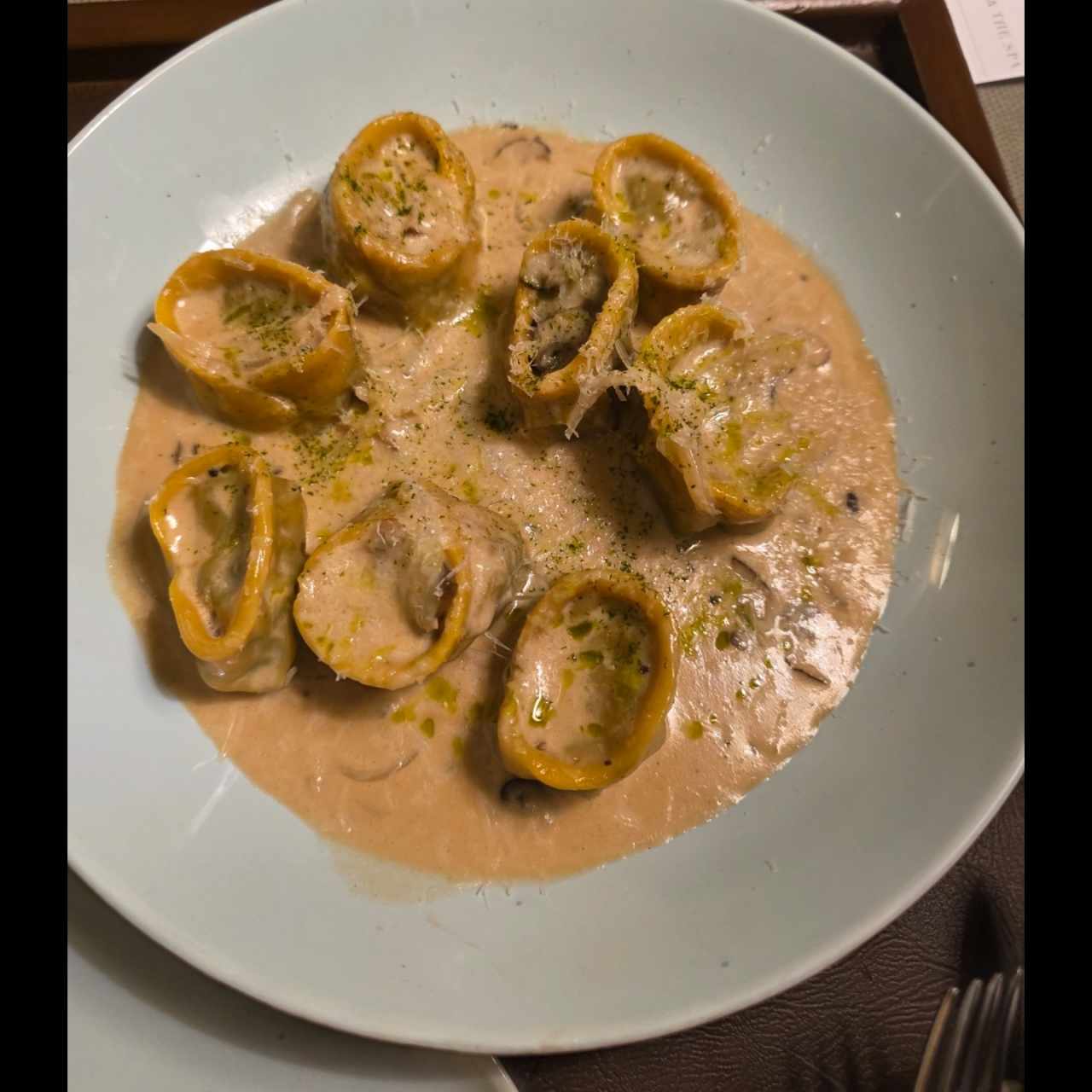 TORTELLINI STROGONOFF (Disponible en la Cena)