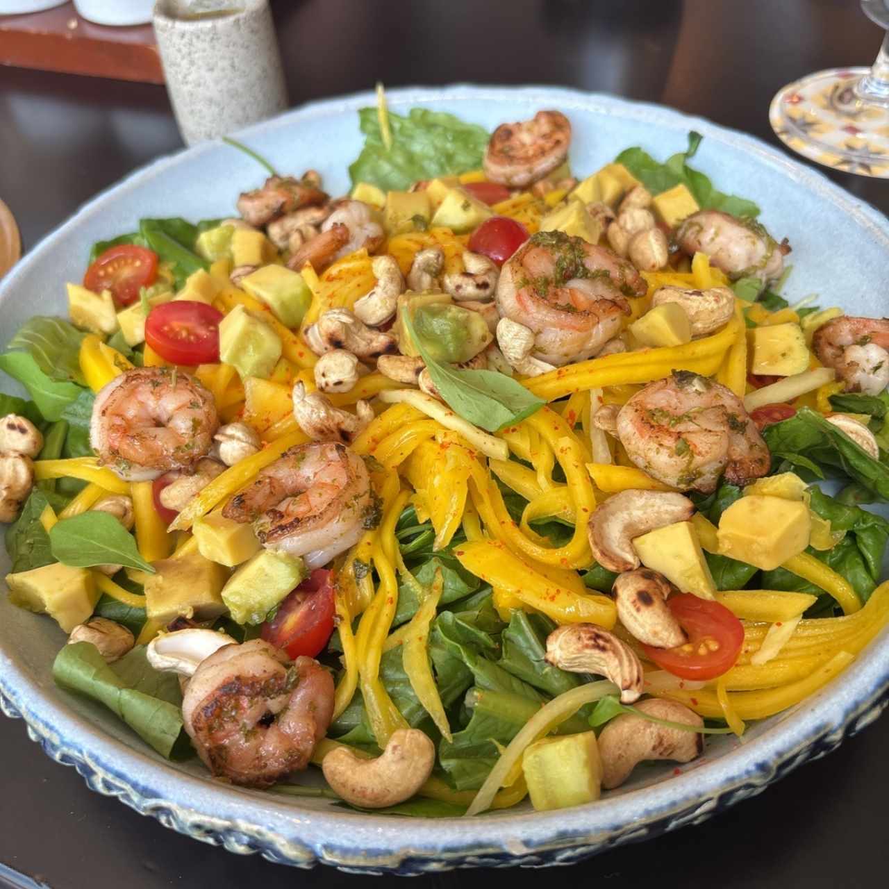 ENSALADA DE MANGOS VERDES - platillo vegano