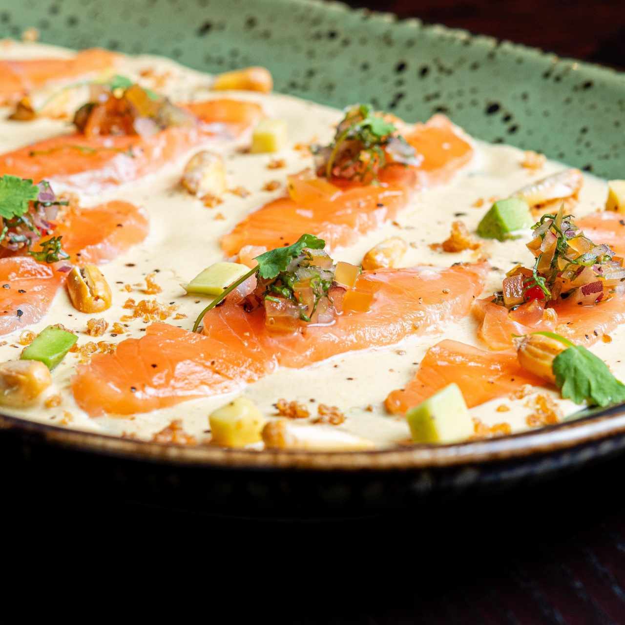 TIRADITO DE SALMÓN EN AJÍ AMARILLO