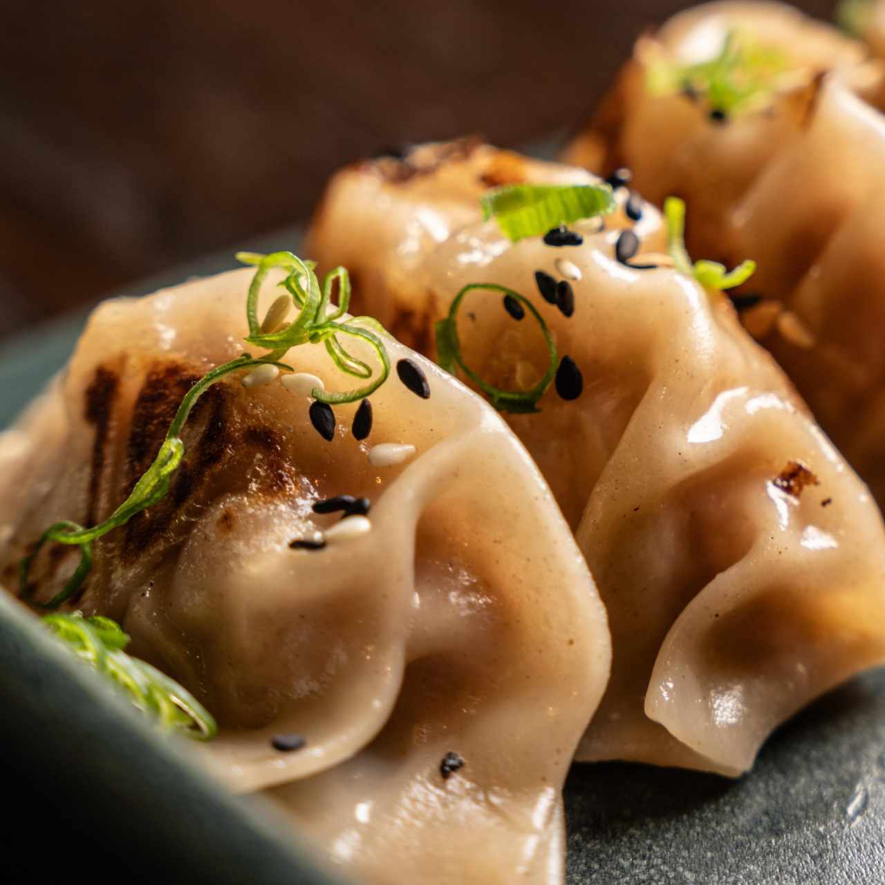 GYOZA DE CAMARÓN Y CERDO (Disponible en la Cena)