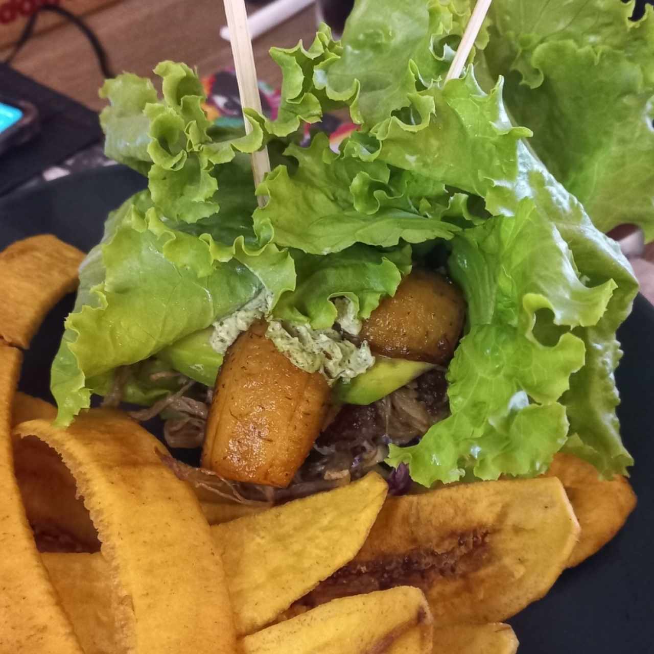 Top Burgers - La Panameña envuelta en lechuga