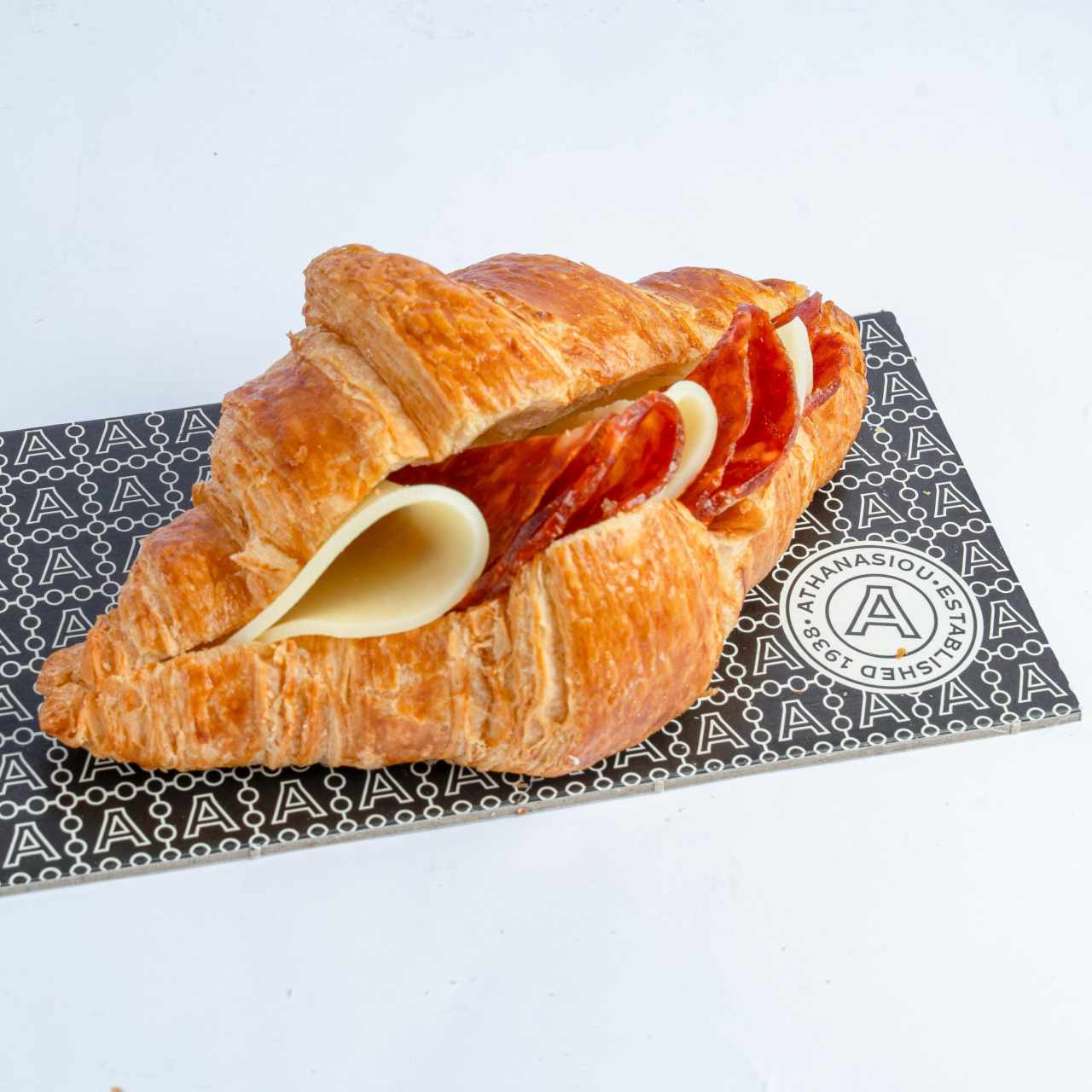 Croissant Cantimpalo Provolone