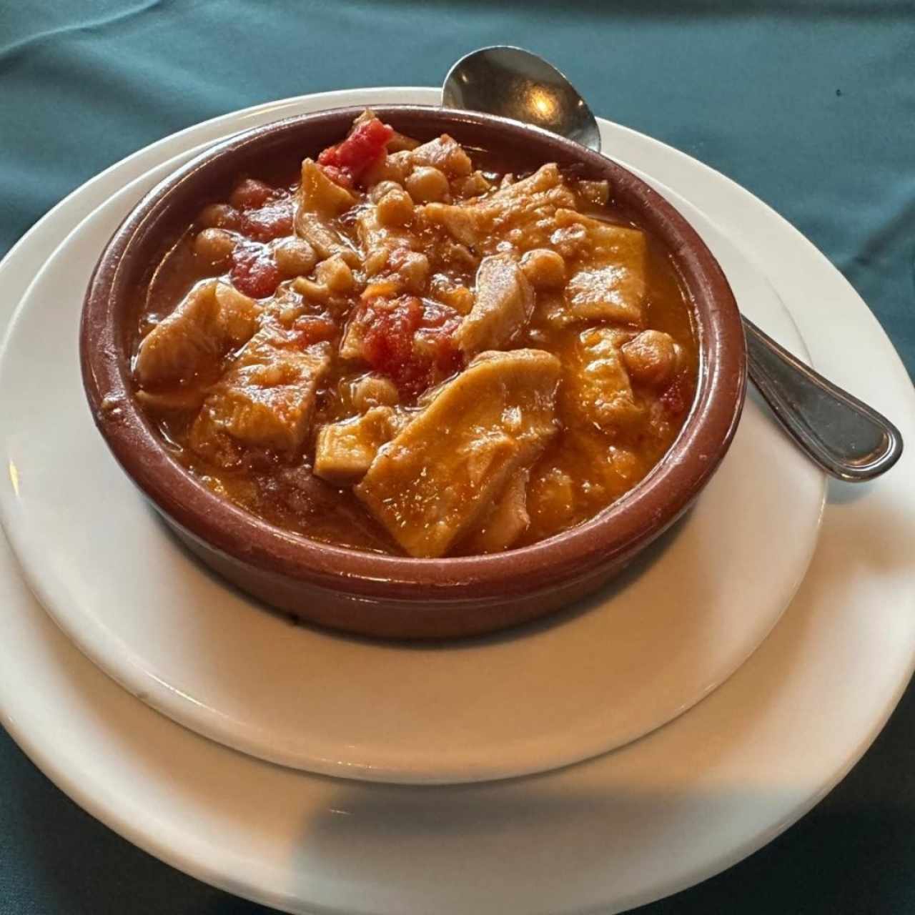 ESPECIALIDADES - Callos con Garbanzos