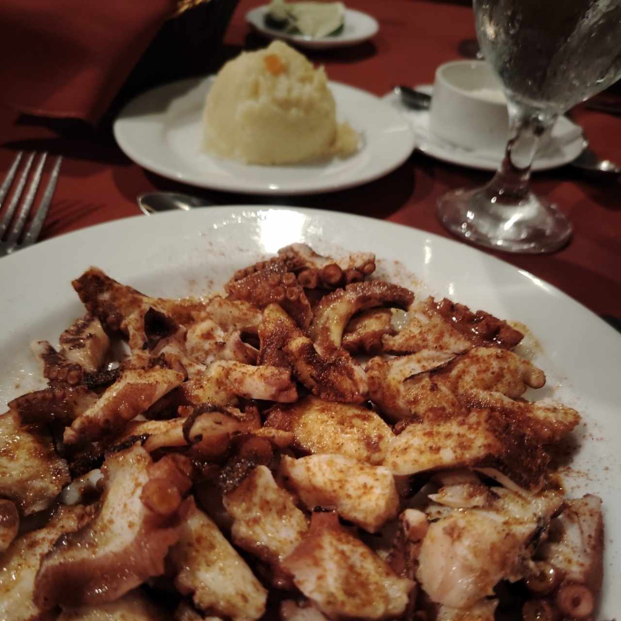 Pulpo a la Gallega y puré de papas