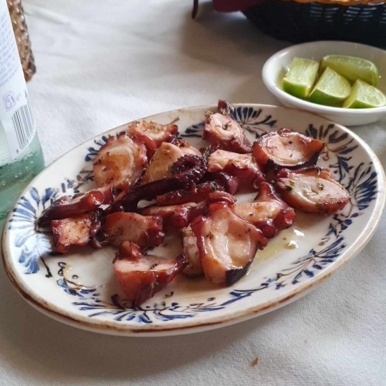 PICOTEO - Calientes - Pulpo al Carbón