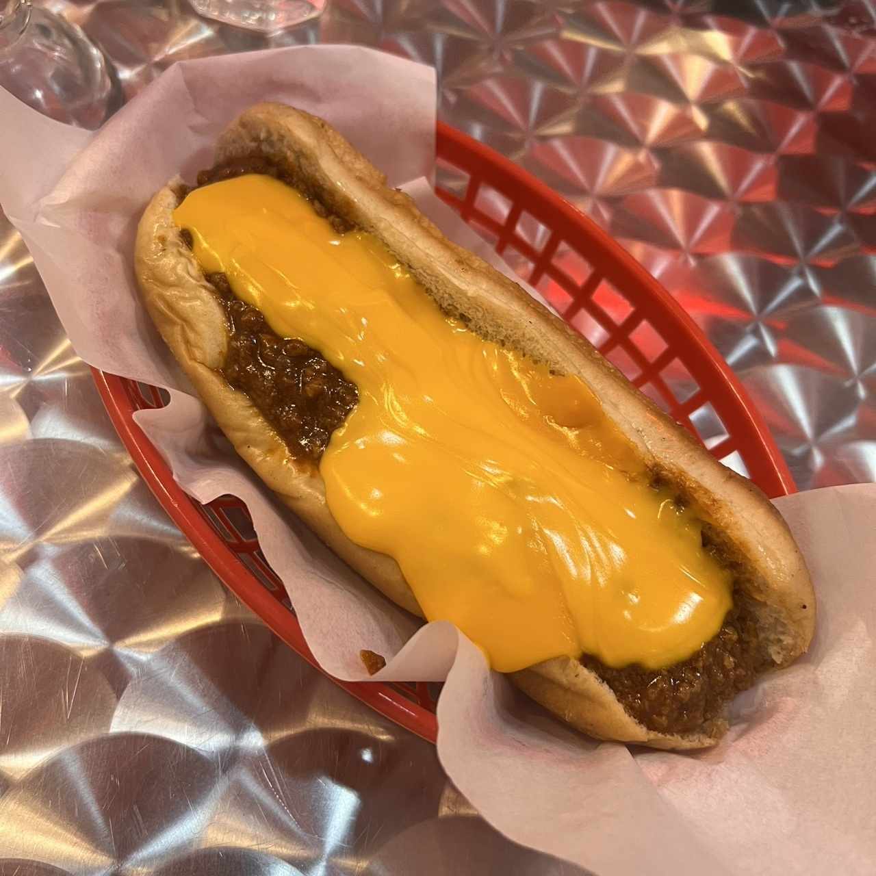 Chili dog 