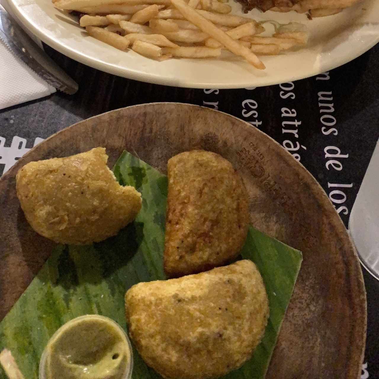 Empanadas de platano con pollo
