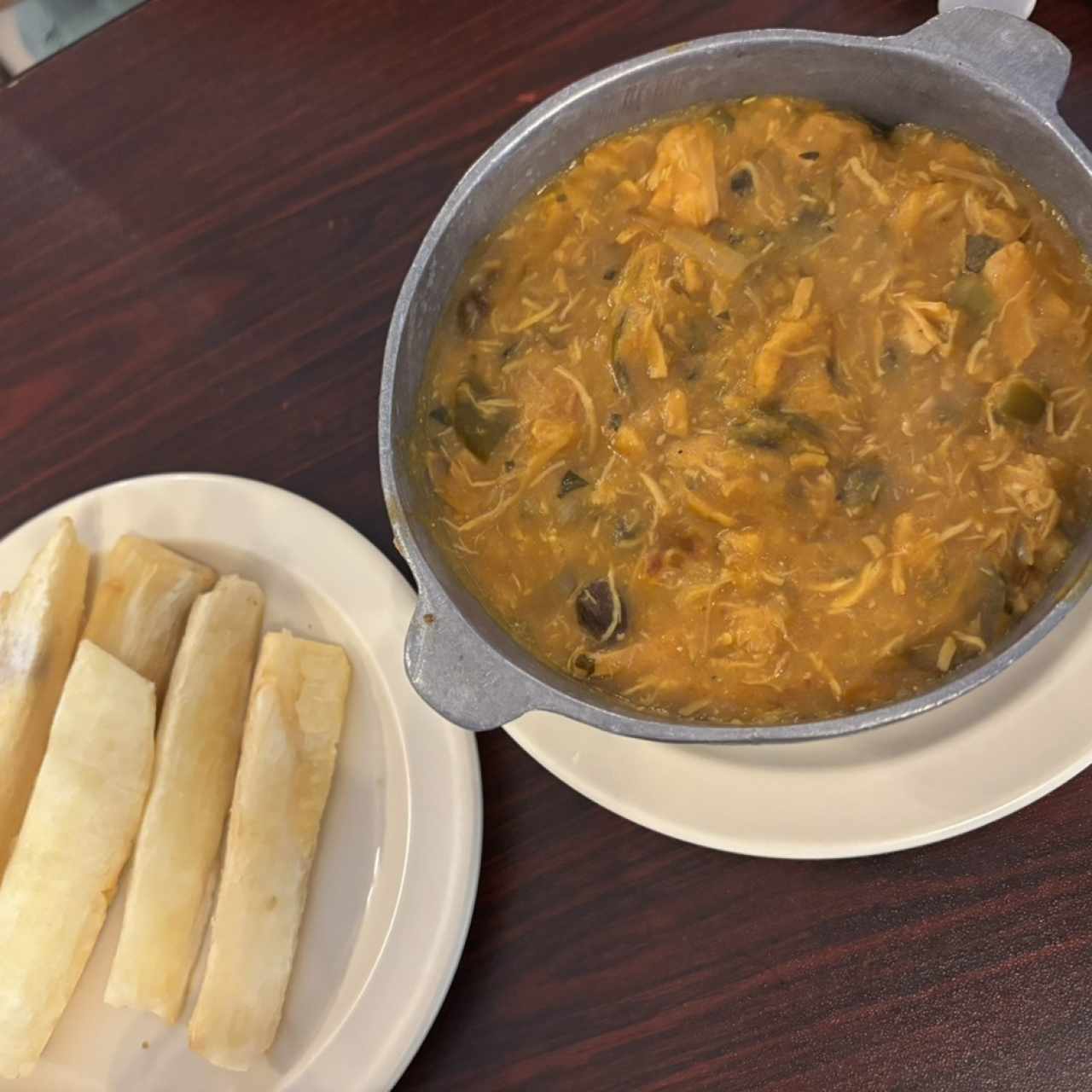 Especialidades - Tamal de Olla