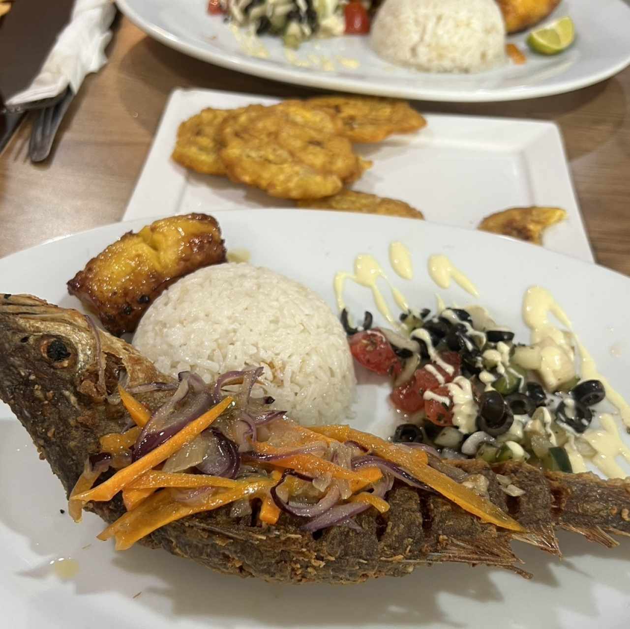 Corvina Frita O Pargo Rojo